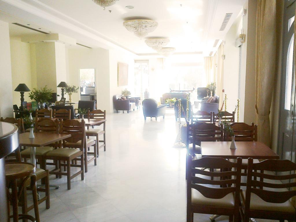 Rio Hotel