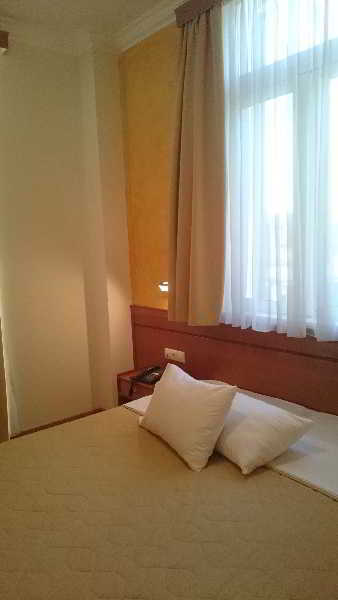 Rio Hotel